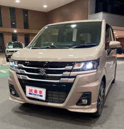 新型ワゴンRきました！！